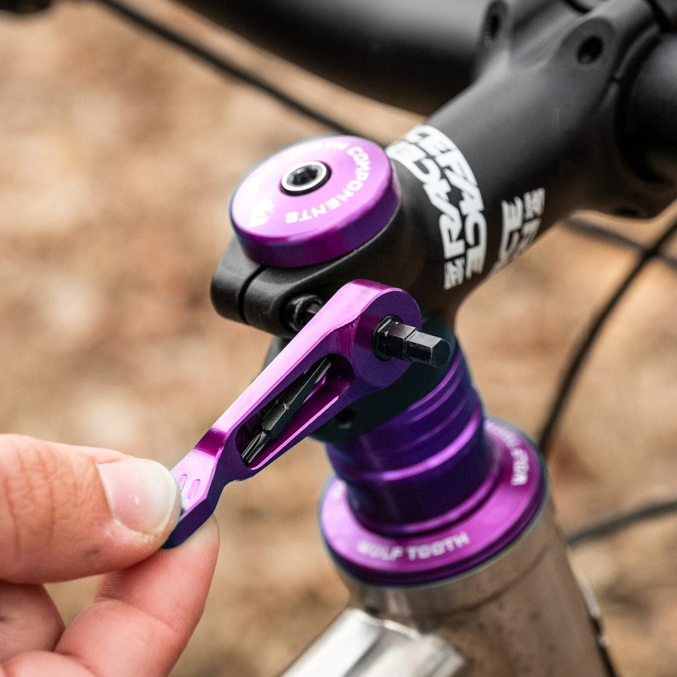 Axle Handle Multi-Tool - Image 11