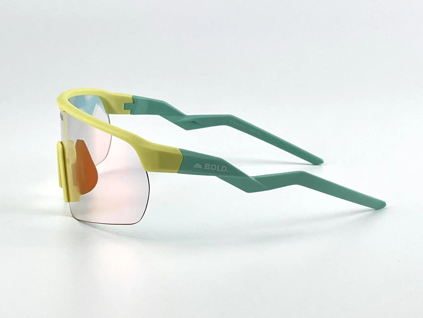 BOLD Flash Photochromic Sunglasses – MTB, Ski & Lifestyle Eyewear - Image 12
