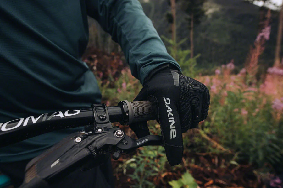 Dakine Cross-X 2.0 Gloves - Black Full Finger Small - Image 4