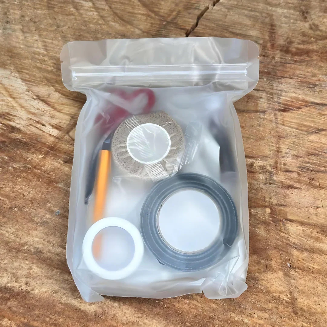 First Aid Kit - Ultralight - Waterproof - Image 5