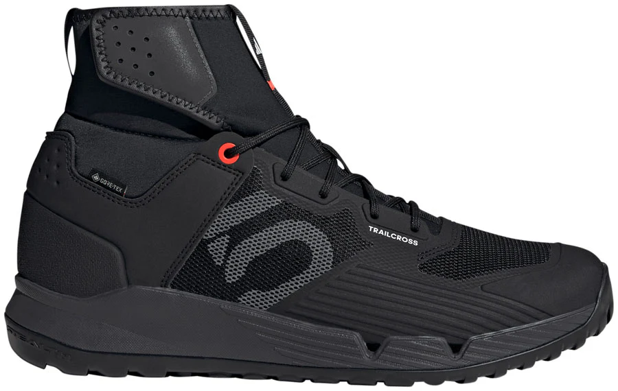Five Ten Trailcross GTX Flat Shoes - Men's Core Black / Gray / Solar Red 7.5