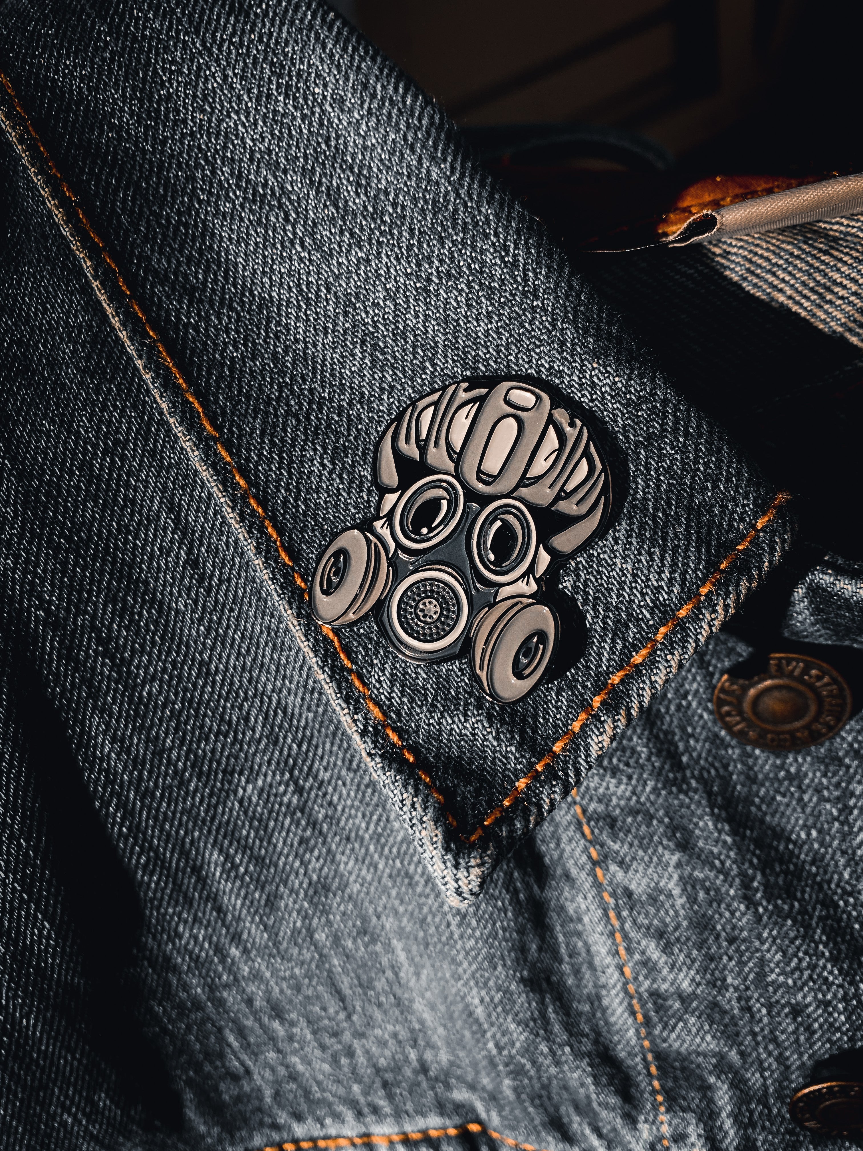 Fresh Air Cyclist Enamel Pin - Image 3