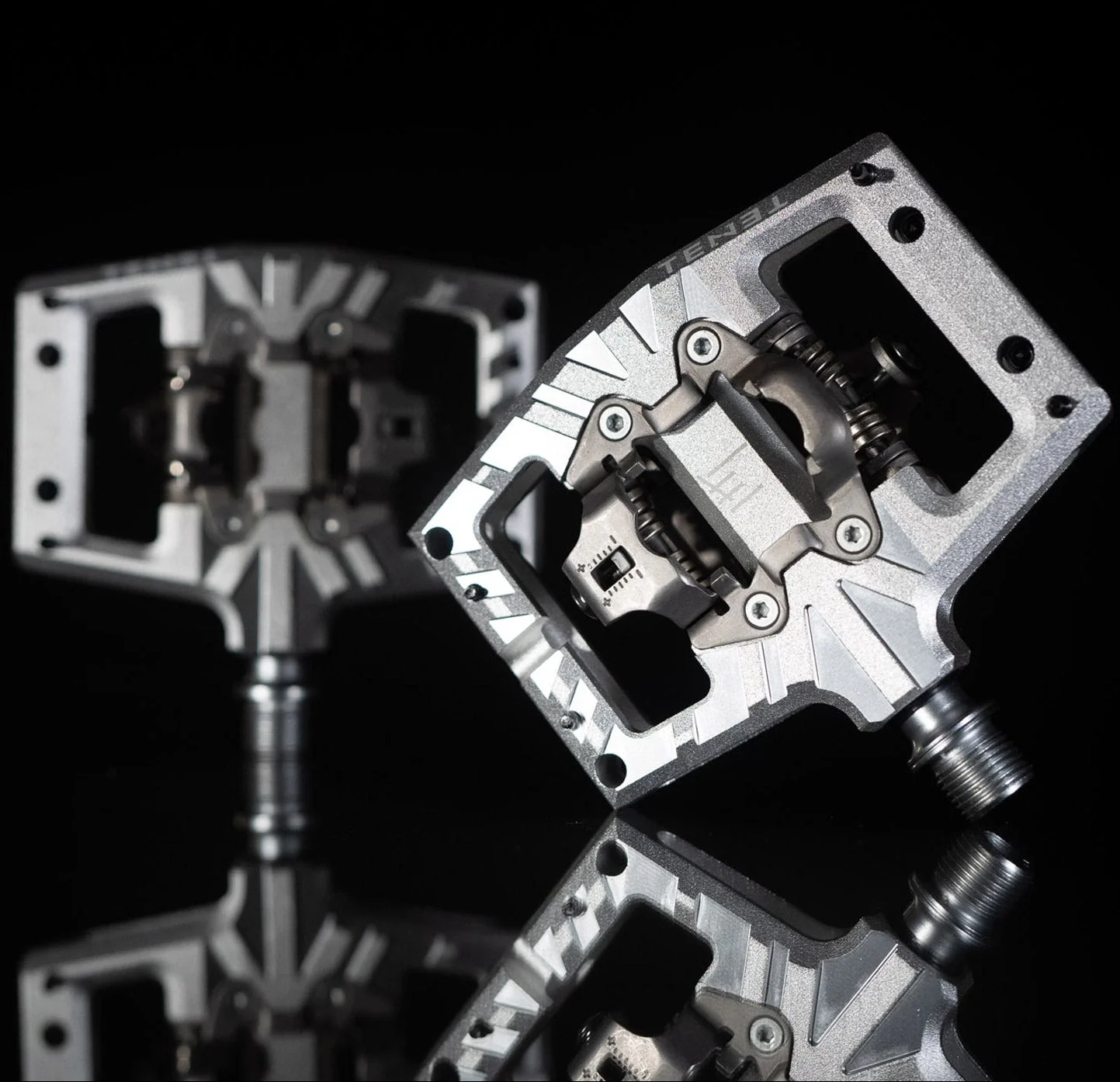 OSIRIS CLIPLESS PEDAL - Image 2