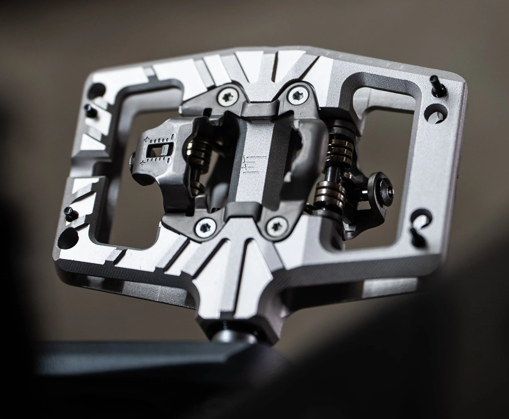 OSIRIS CLIPLESS PEDAL - Image 4