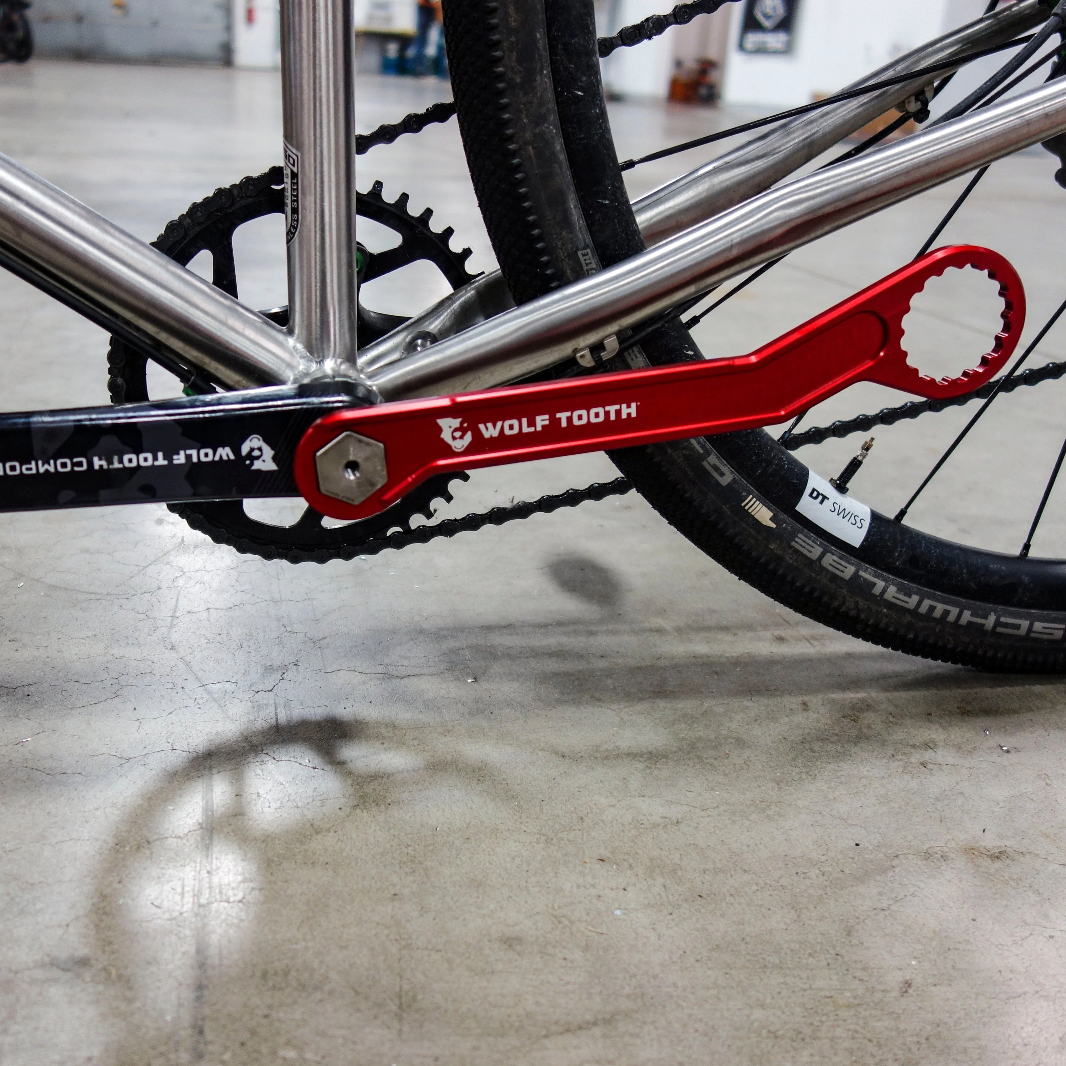Pack Wrench - Ultralight 1 Inch Hex and Bottom Bracket Wrench - Image 5