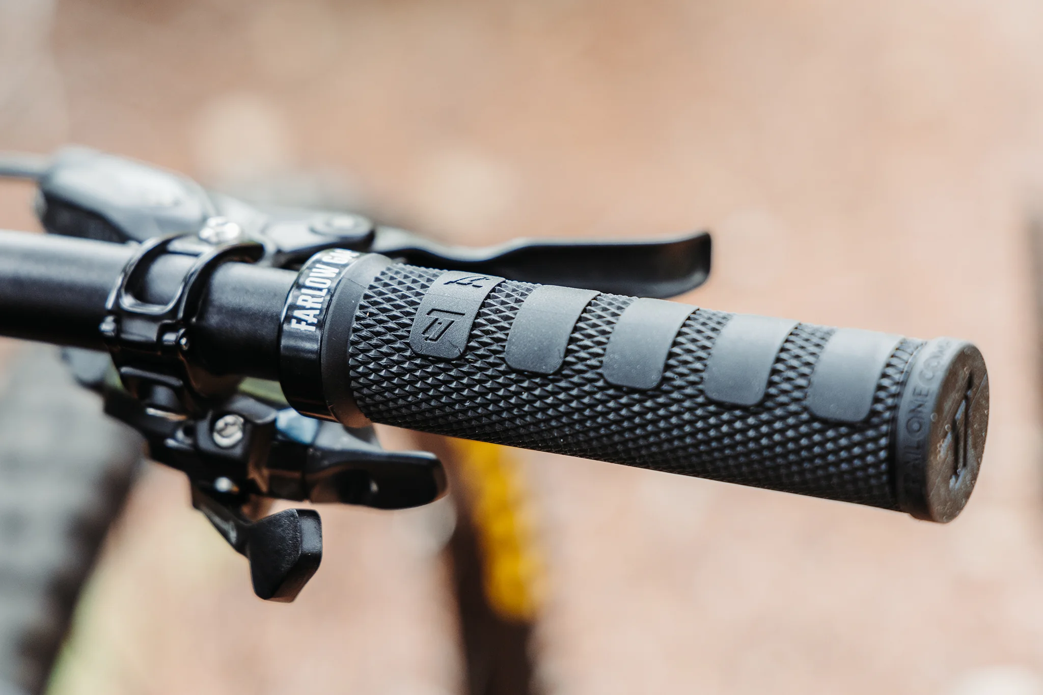 The Farlow Gap Grips - Image 9