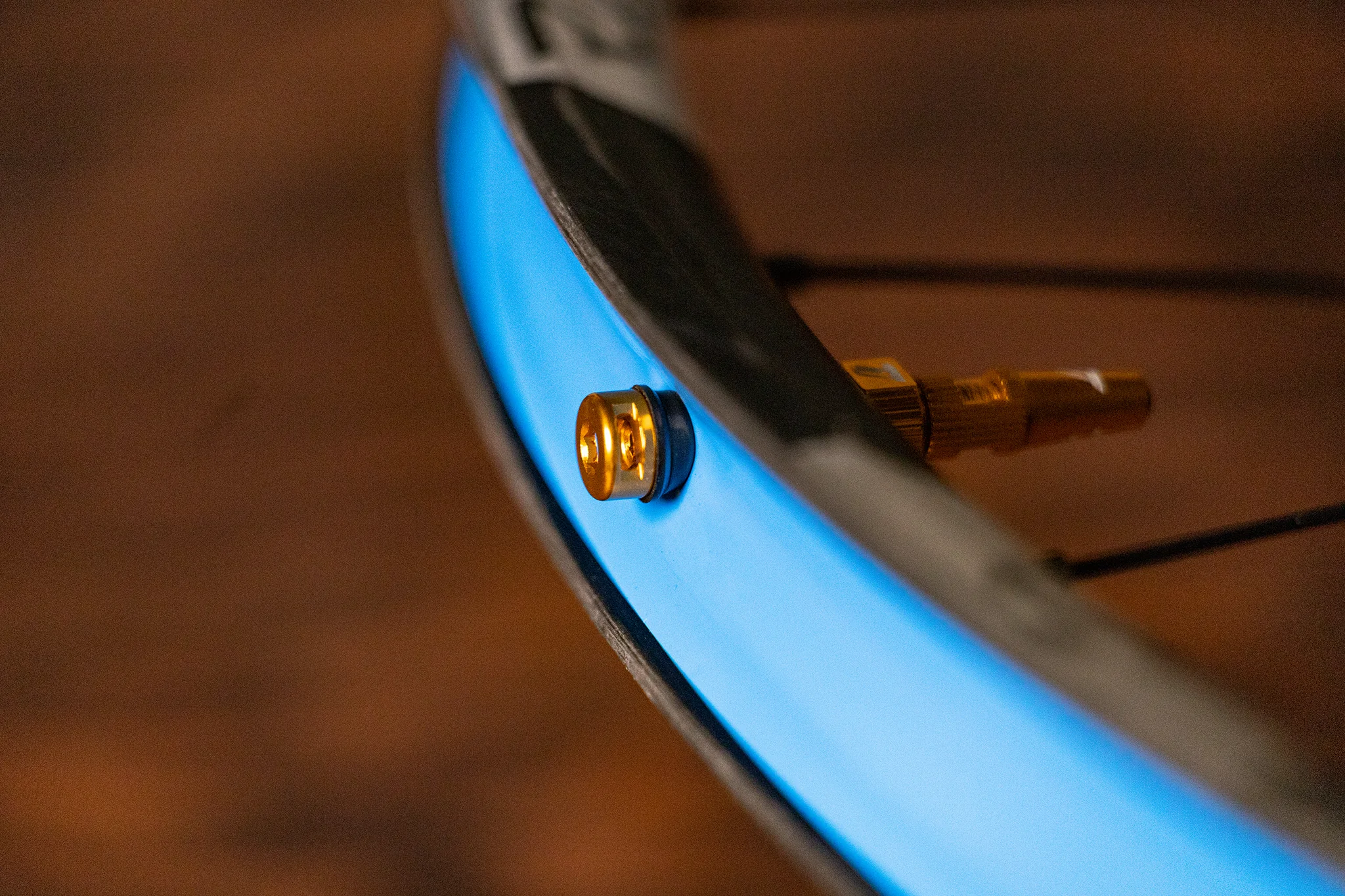 The Trail One Tubeless Valve Stems - Image 2