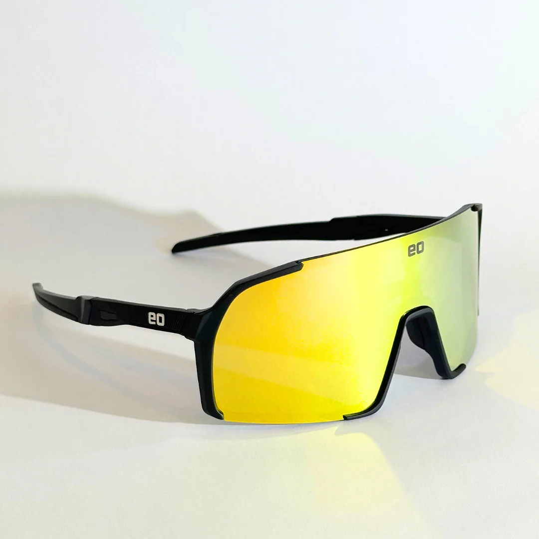 Uno Mas Photochromic+ - Image 10