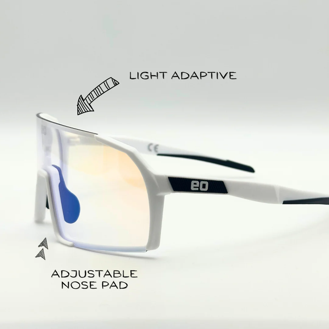 Uno Mas Photochromic+ | Small / Youth - Image 8