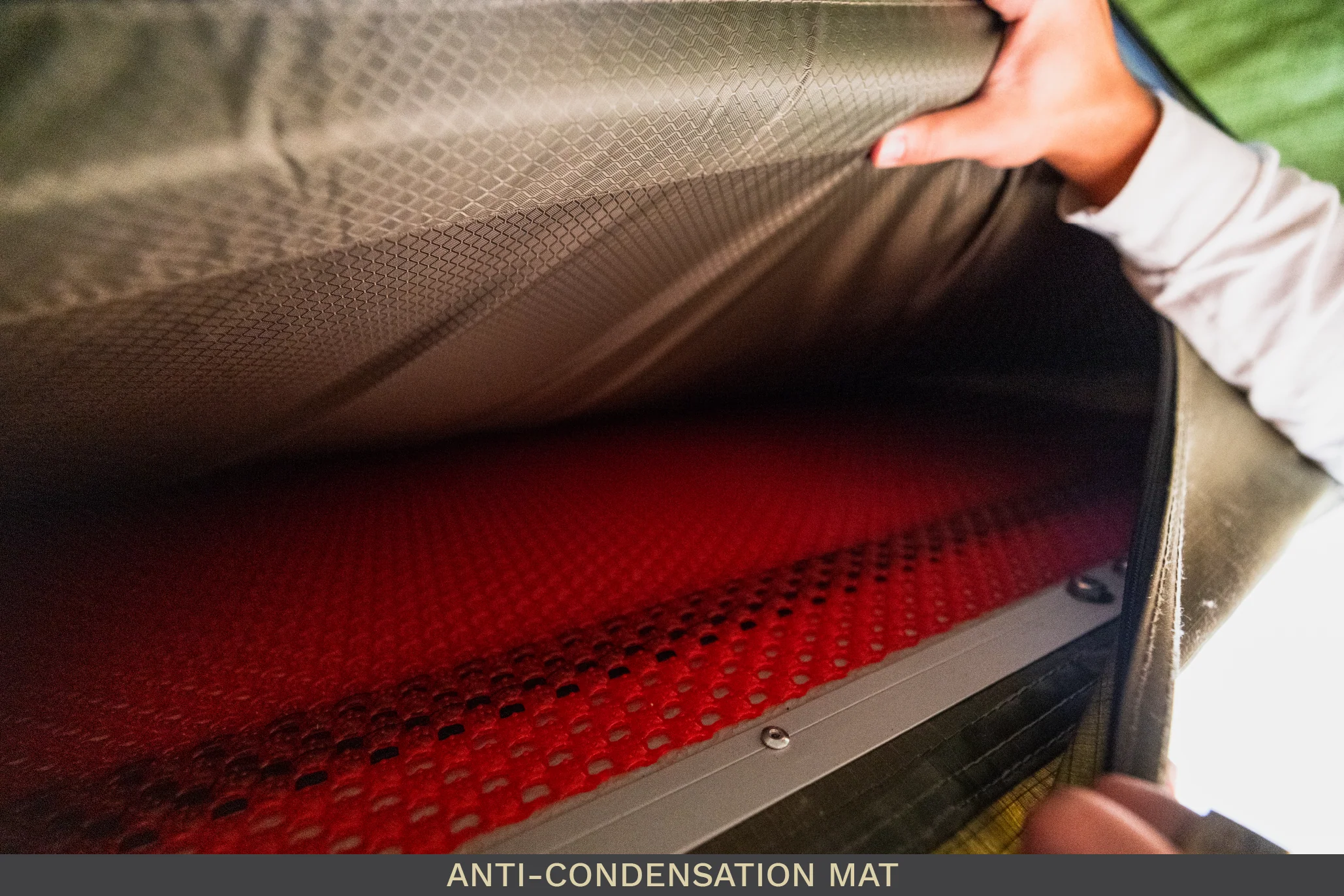 V1 - The Vagabond Rooftop Tent - Image 22