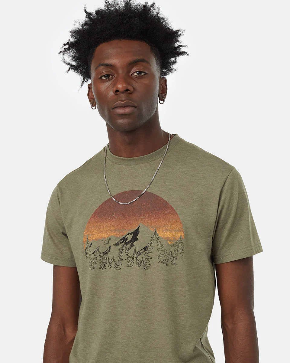 Vintage Sunset T-Shirt - Image 4